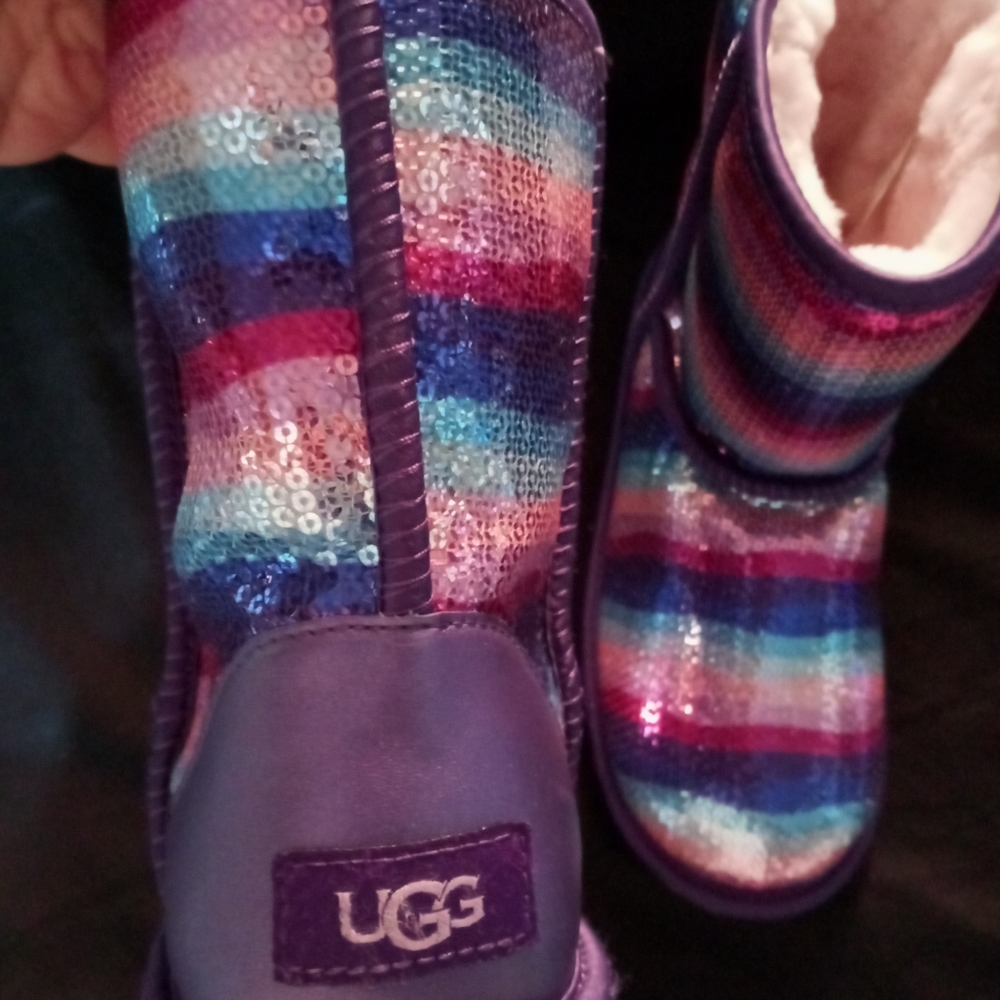 Girls ugg boots